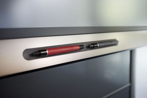 Интерактивная панель SMART 8084i-G4 c ключом активации SMART Meeting Pro