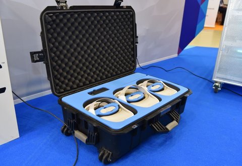 Мобильный класс VR с конструктором EV Toolbox