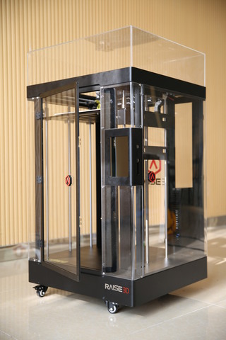 3D принтер Raise3D N2 Plus Dual