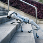 Бионический четырехопорный робот Unitree Go2 Pro