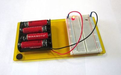 Электронный конструктор «Эксперименты со светодиодами»