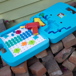 Развивающая игрушка "Закручивай и учись. Большой чемоданчик" (125 элементов) Learning Resources EI-4115