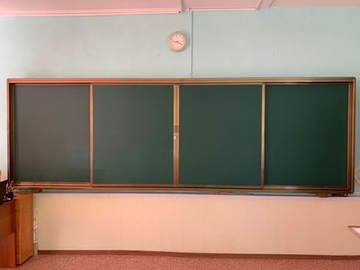 Раздвижная рельсовая система для интерактивных панелей 86