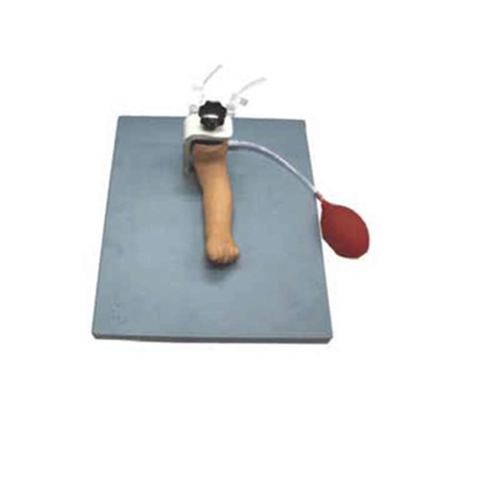 Манекен-тренажер для проведения внутривенных инъекций, пункций у детей