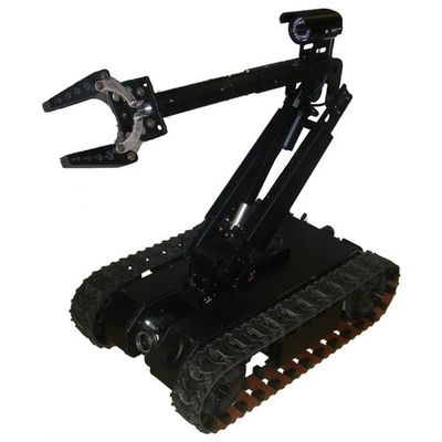 SuperDroid LT Tactical Treaded Robot w / 4DOF Arm