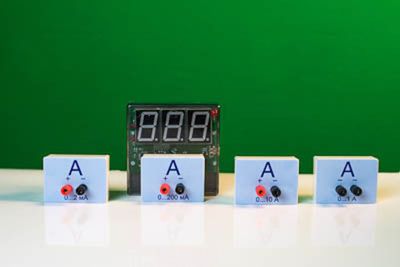 Набор датчиков силы тока и напряжения с независимой индикацией (амперметр и вольтметр дем.) Строникум