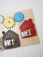 Бизиборд «Три поросенка» Приоритет