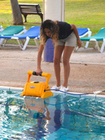 Робот пылесос для бассейна DOLPHIN PROX2