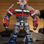 Робот трансформер Robosen Оптимус-Прайм (Optimus Prime Rise of the Beasts Signature Robot)