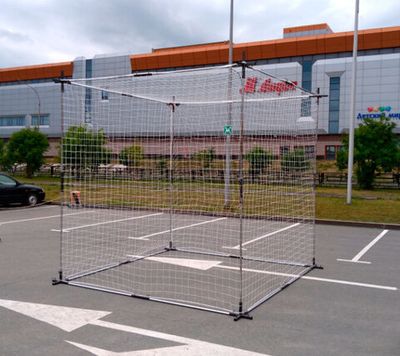 Оборудованная зона для полётов – куб для полётов 3х3х2.5 м