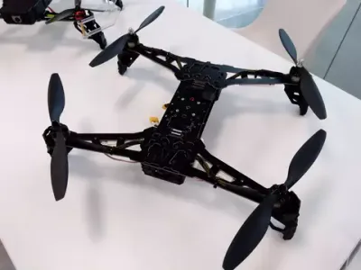 Конструктор программируемого квадрокоптера DH:ALFA 2в1 (2 варианта сборки, пульт, зарядка, комплект инструментов)