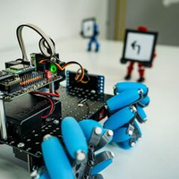Мобильный робот с колесами всенаправленного движения RoboRobo DIYGO Mobility